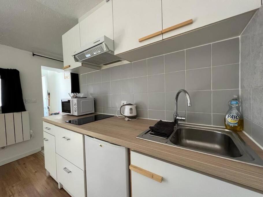 Appartamento Le Cocon De Melun Esterno foto
